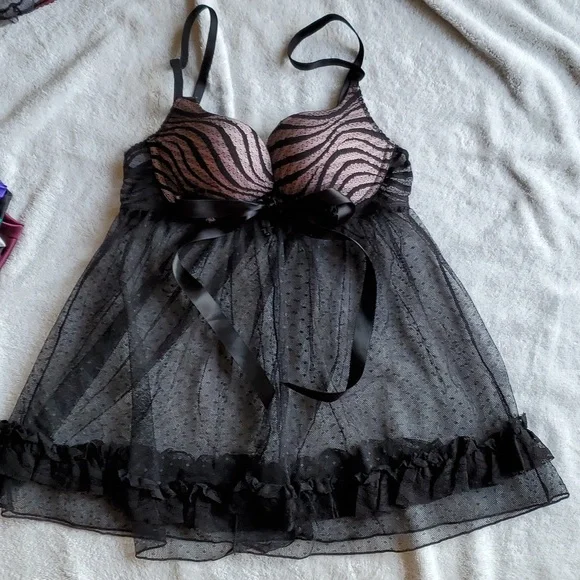 Sexy Little Things Babydoll Nightie has padded push-up cups, by VS Size 34B - Picture 1 of 4